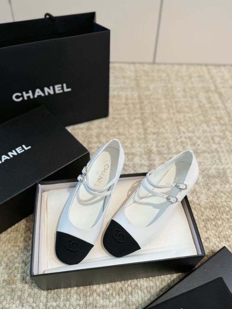 Chanel Low Shoes